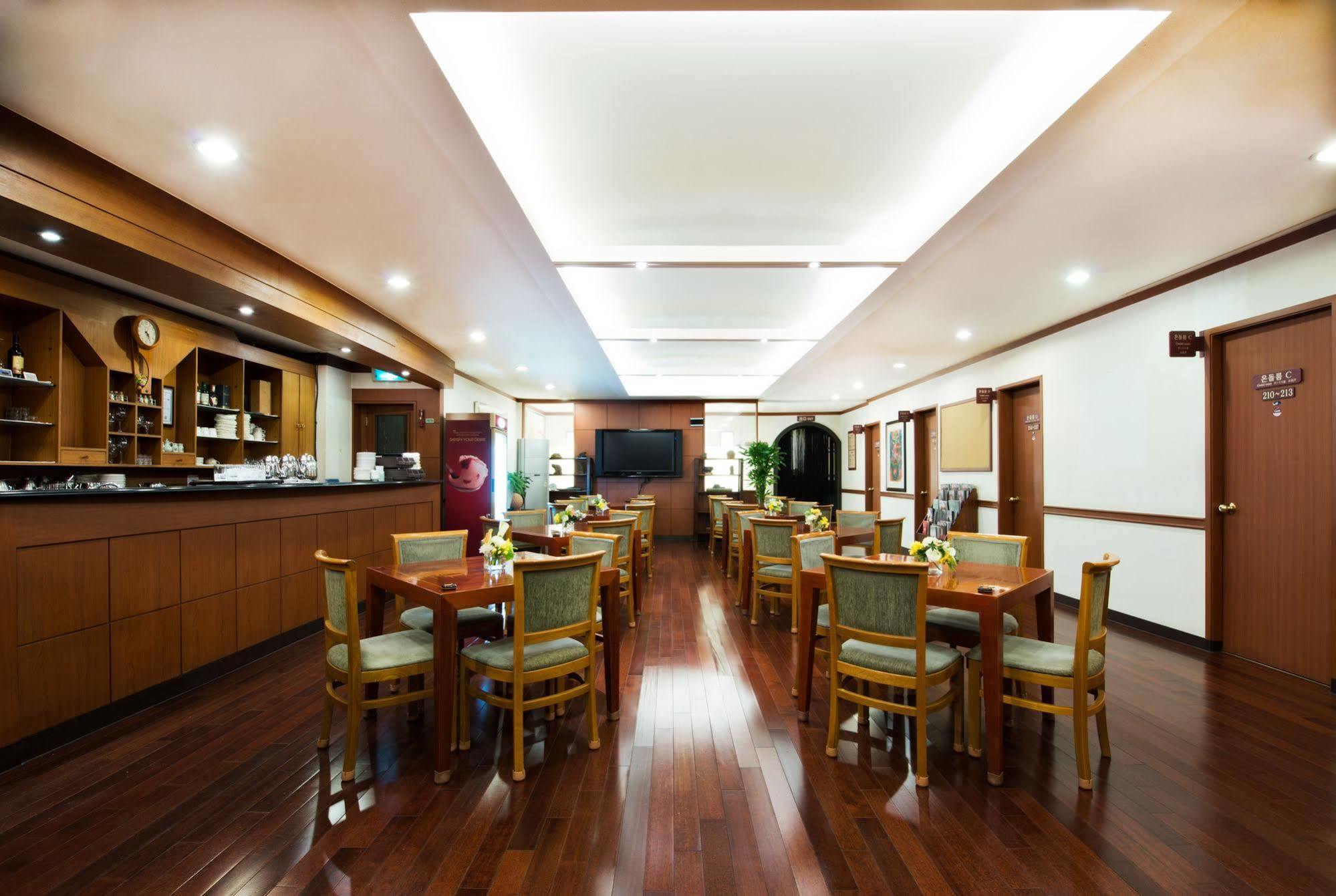 Hotel Prima Seoul Exteriör bild
